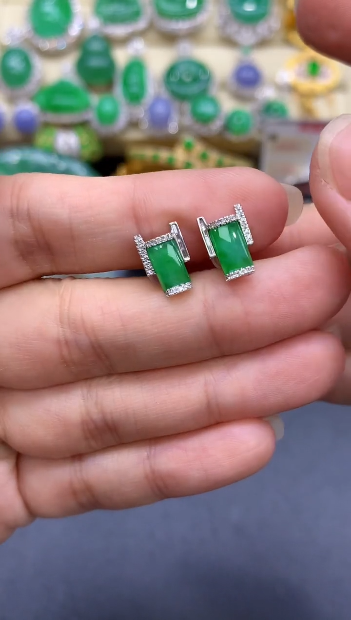 18K金镶嵌翡翠耳饰347-中国好珍宝