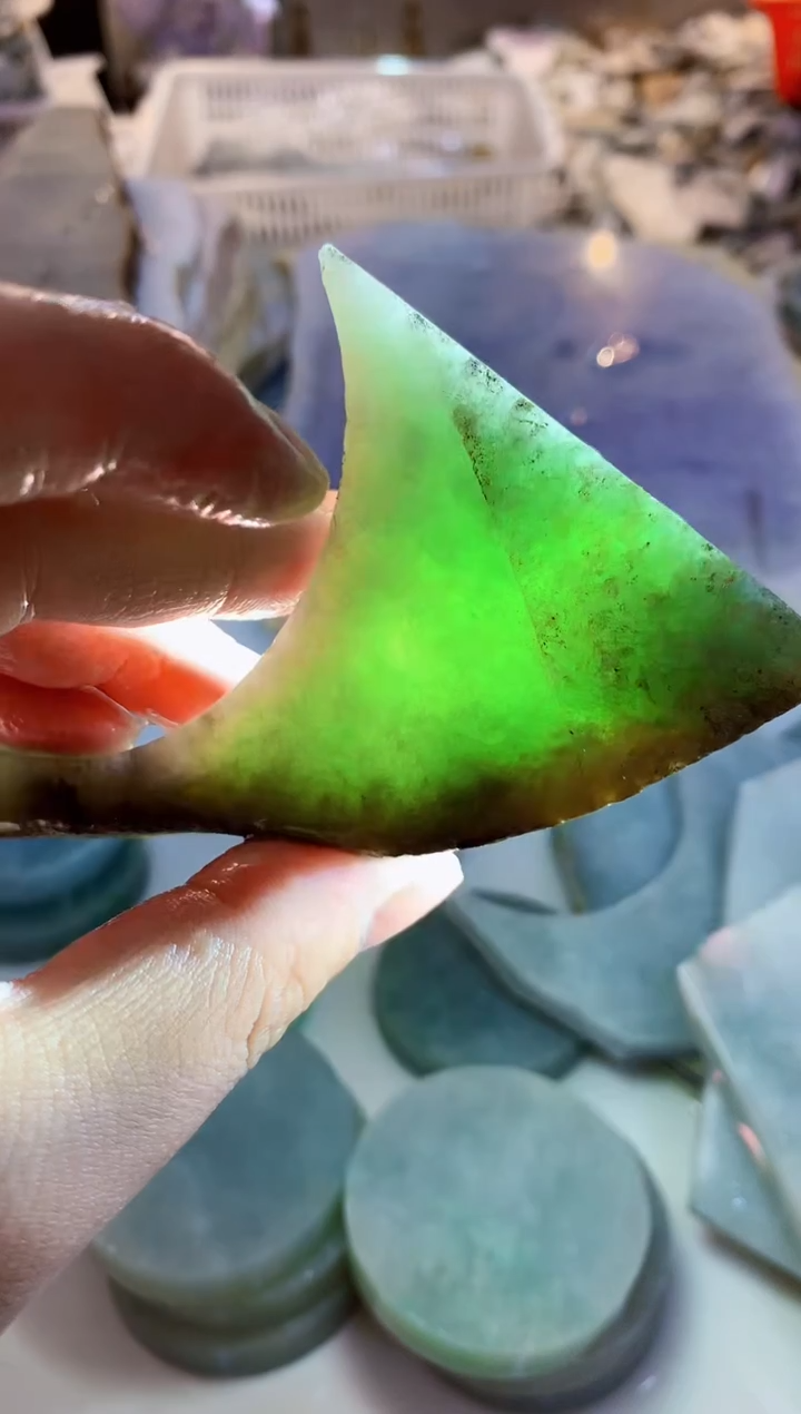 【闪购商品】翡翠颈饰未镶嵌0东翡翠珠宝313