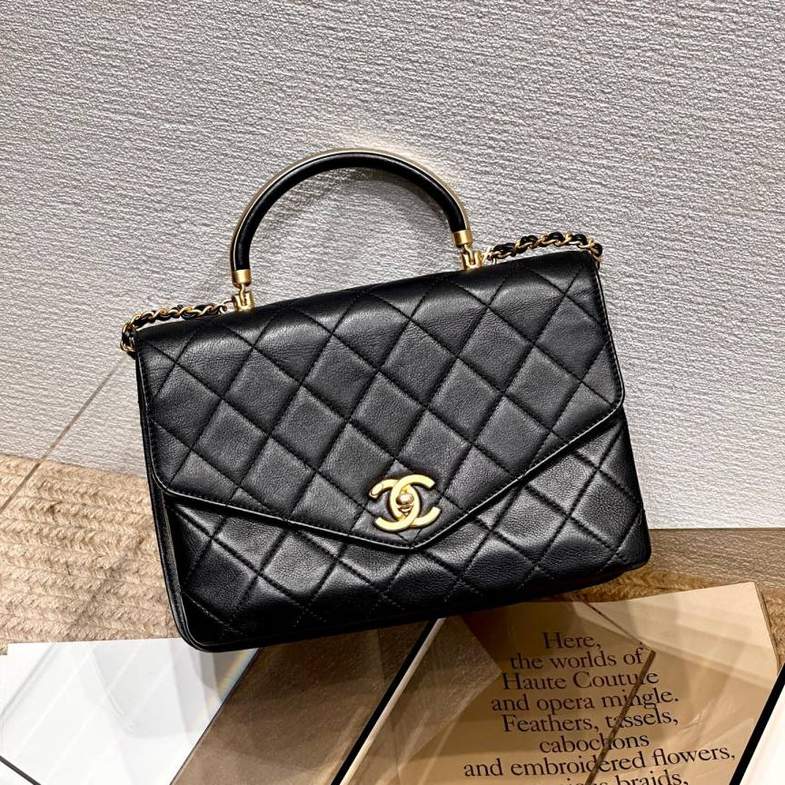 99新 Chanel/香奈儿 19S 黑金牛皮手柄风琴邮差包