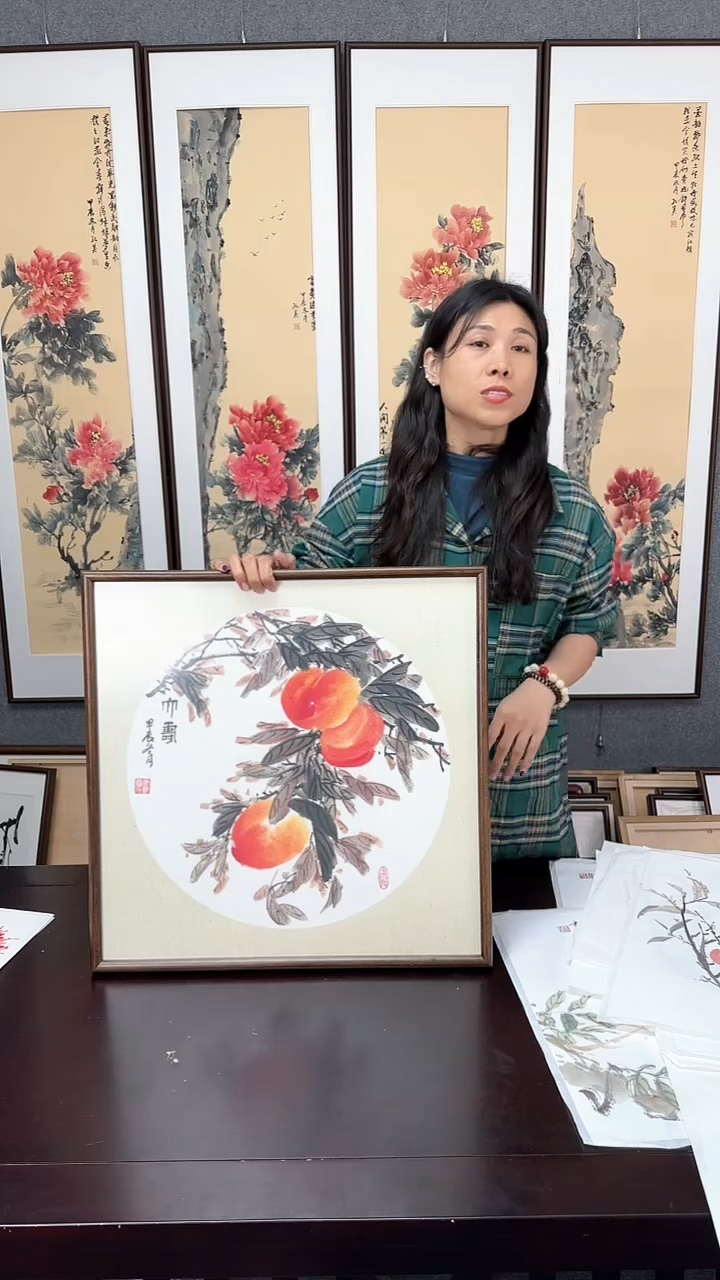 【闪购商品】国画桃子实木装裱