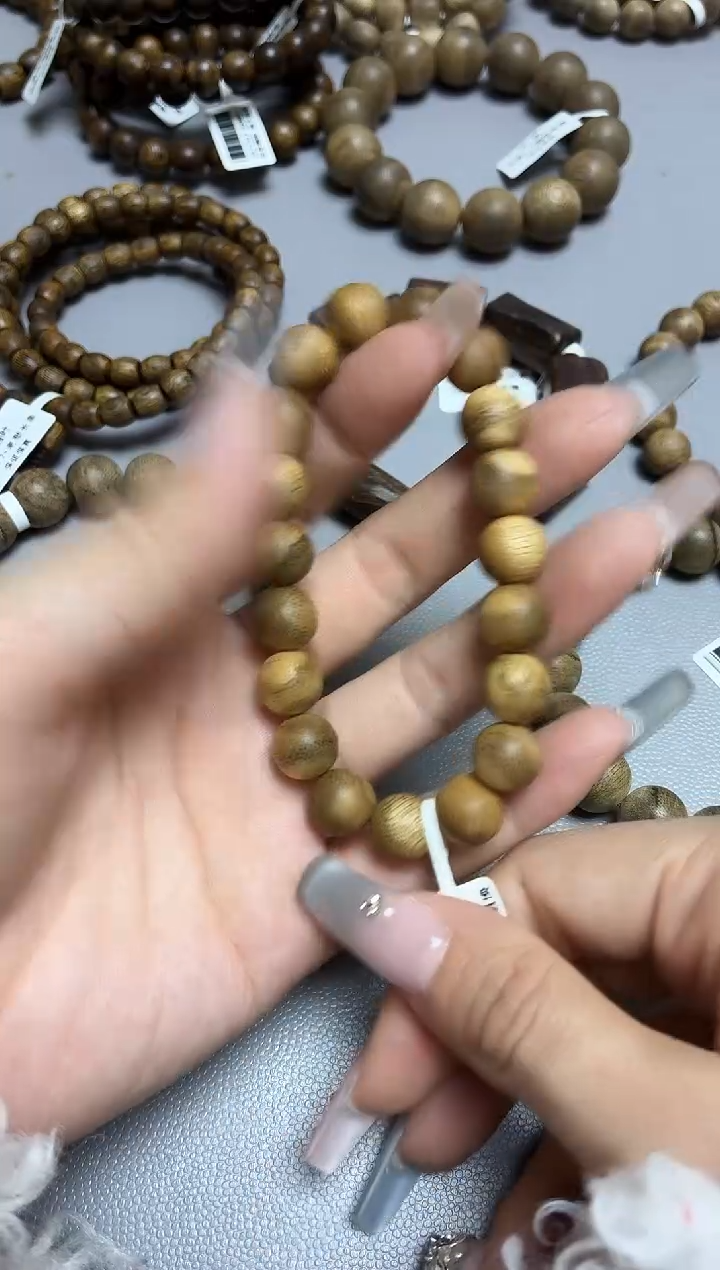 沉香手串菩萨棋圆珠单圈1.1多样性发其一