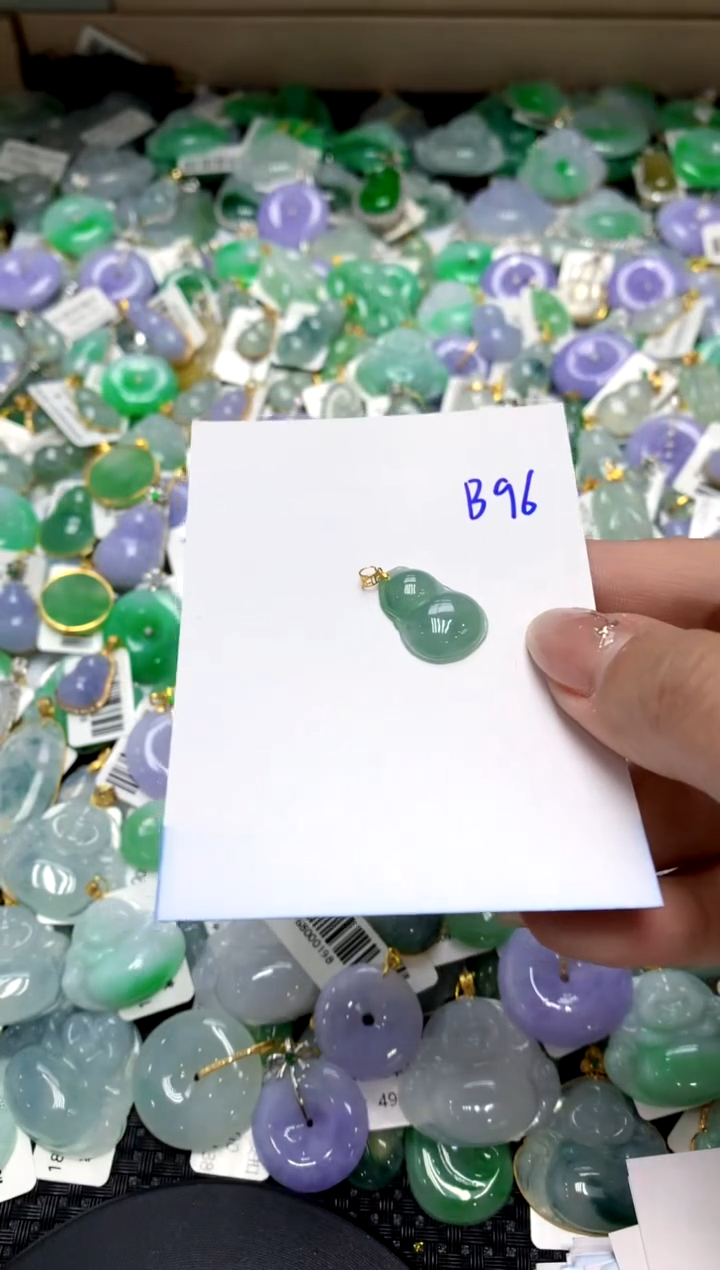 【闪购商品】翡翠颈饰18K金镶嵌1111111111111111