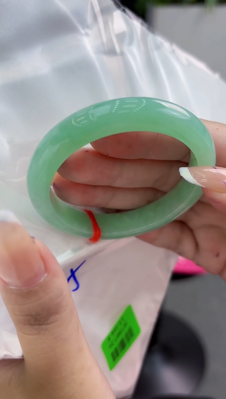 【闪购商品】翡翠手镯未镶嵌翡翠手镯