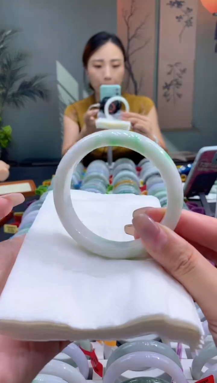 未镶嵌手镯翡翠0000039362