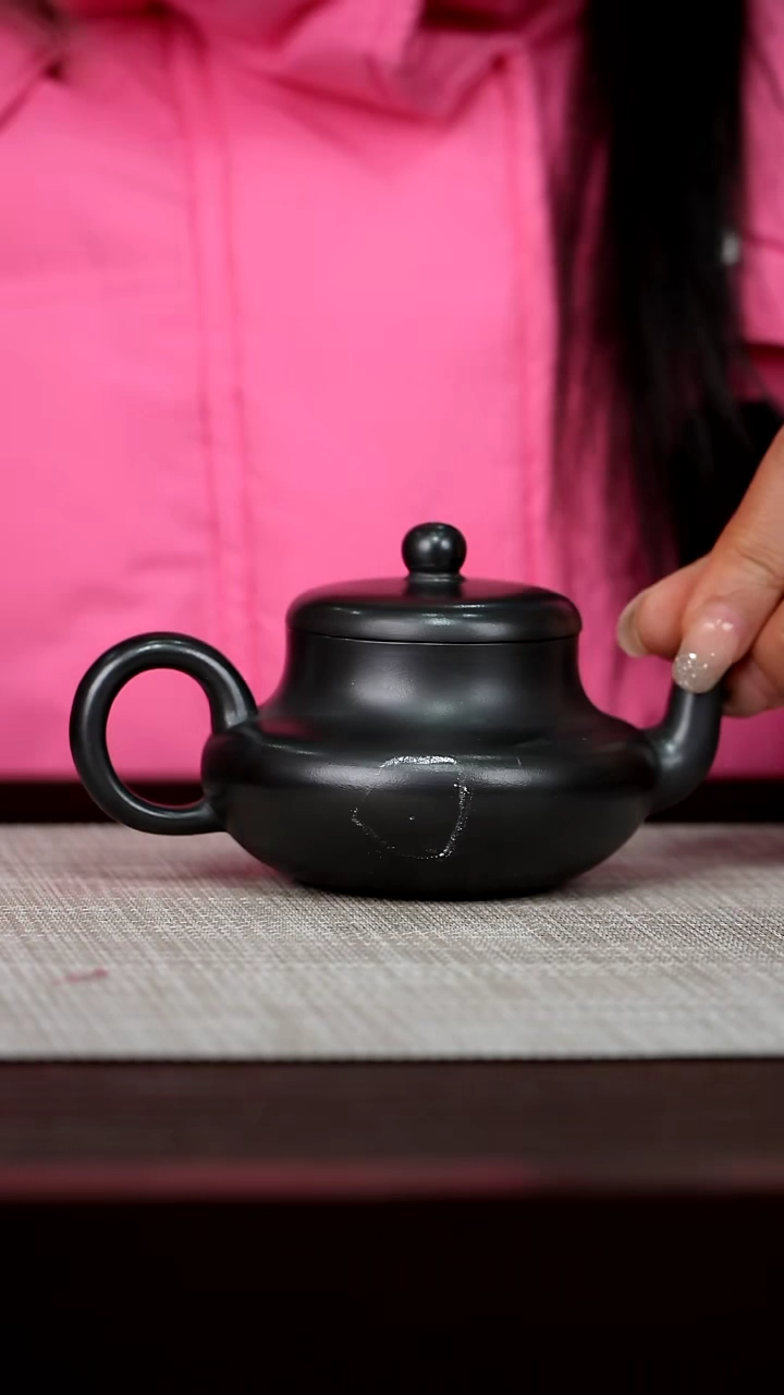 【闪购商品】宜兴原矿紫砂壶茶壶160C