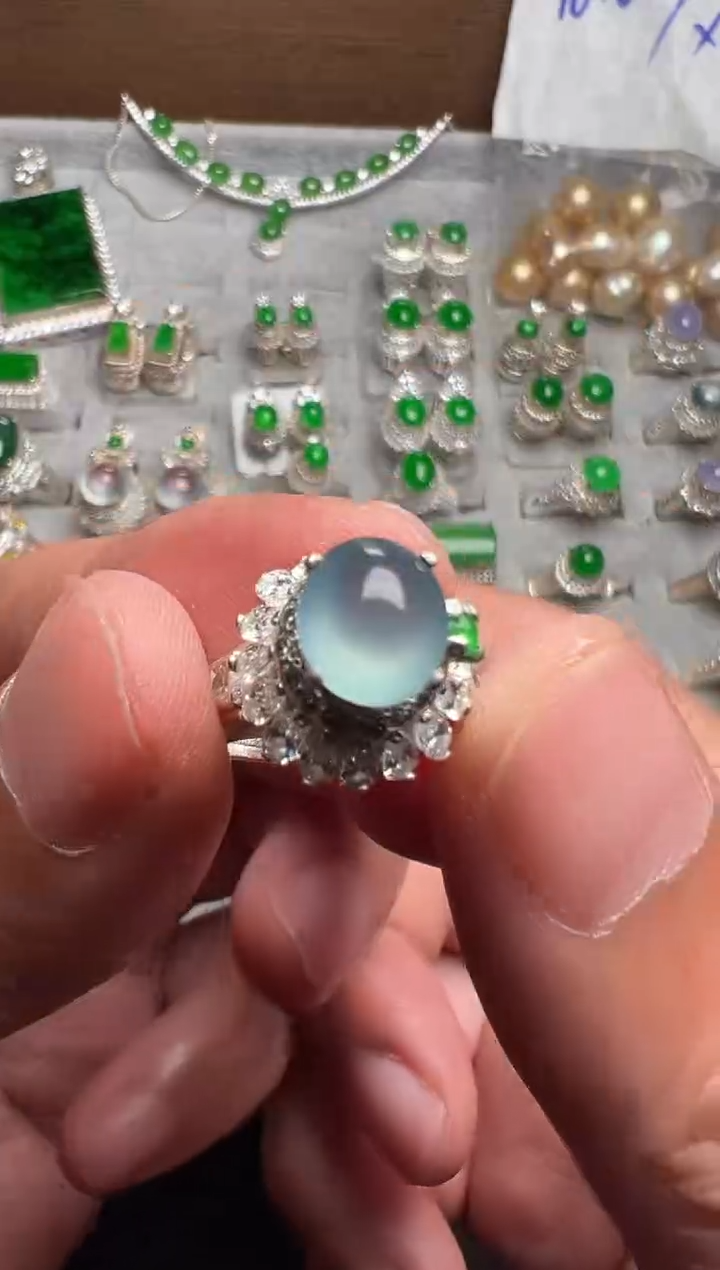 未镶嵌定制翡翠缅甸A货翡翠