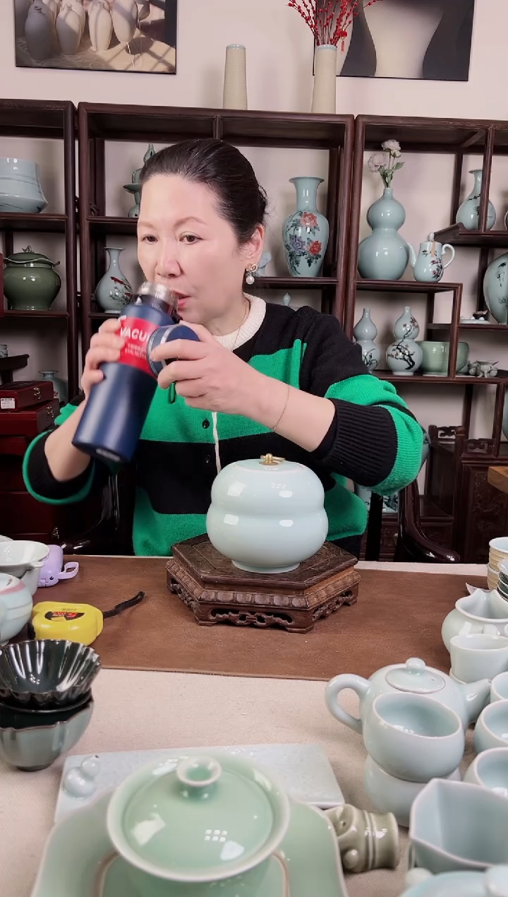 【闪购商品】杯纯手工 粉青 葫芦盖罐