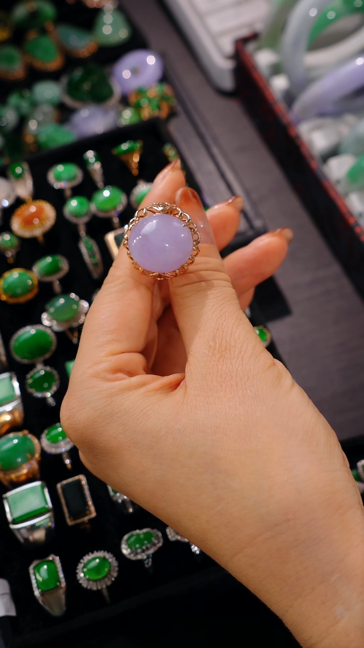 18K金镶嵌戒指翡翠紫罗兰戒指