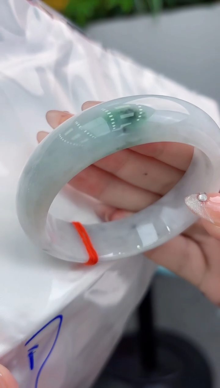 【闪购商品】翡翠手镯未镶嵌翡翠手镯