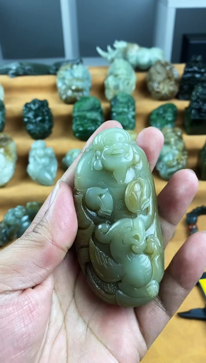 未镶嵌和田玉把件1