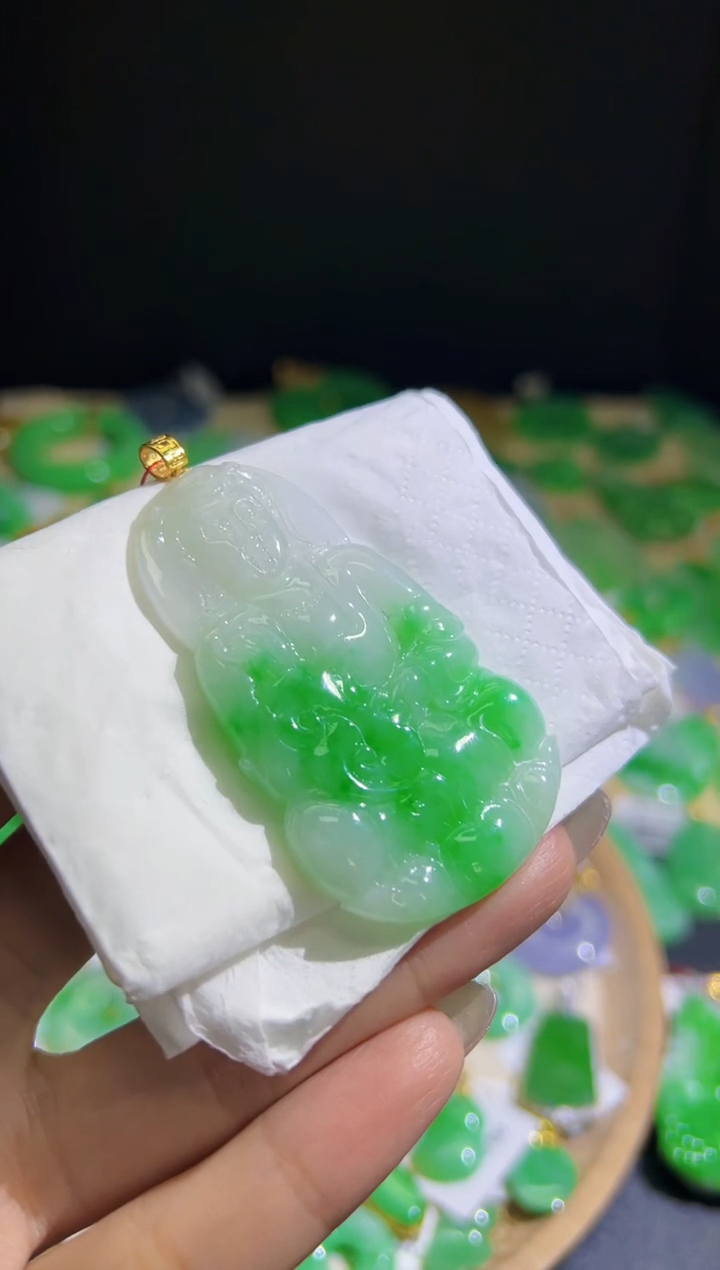 【闪购商品】翡翠颈饰18K金镶嵌Q缅料A货翡翠/支持复检/一件