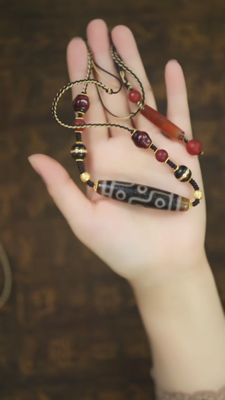 【闪购商品】玛瑙/玉髓项链未镶嵌九眼桶珠