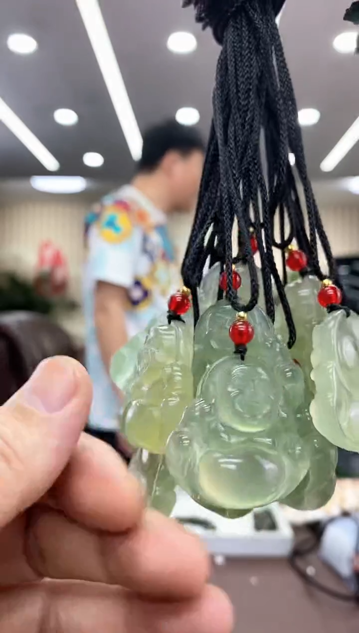 【闪购商品】岫玉吊坠未镶嵌多样式发货随机发一