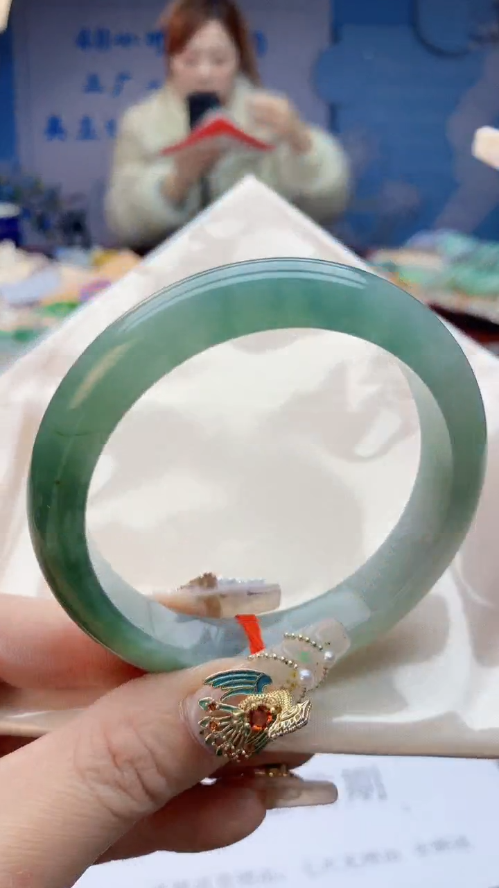 【闪购商品】翡翠手镯未镶嵌0078814883