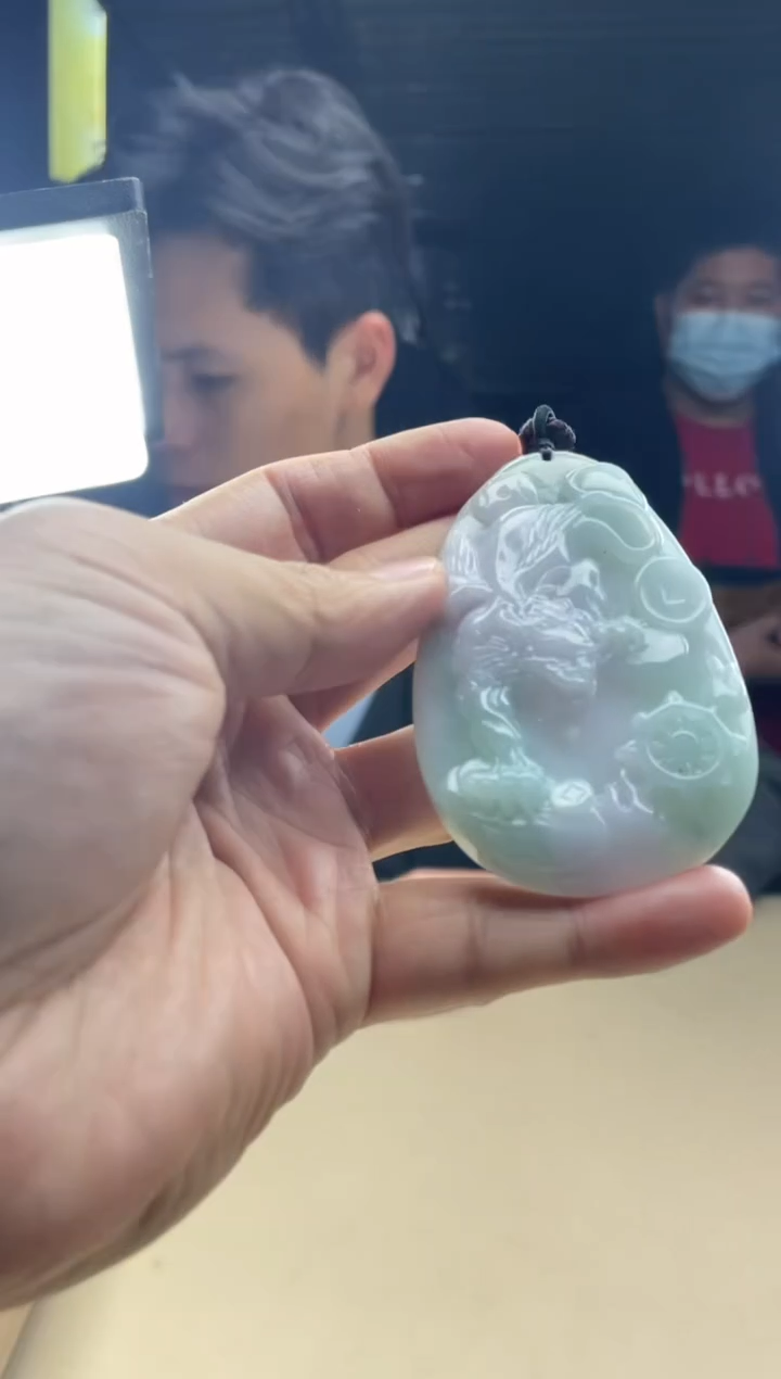 【闪购商品】定制翡翠未镶嵌     4015
