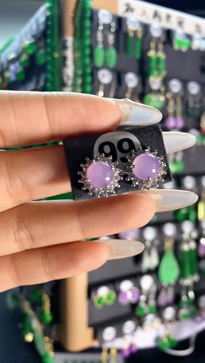【闪购商品】翡翠耳饰银S925镶嵌99....