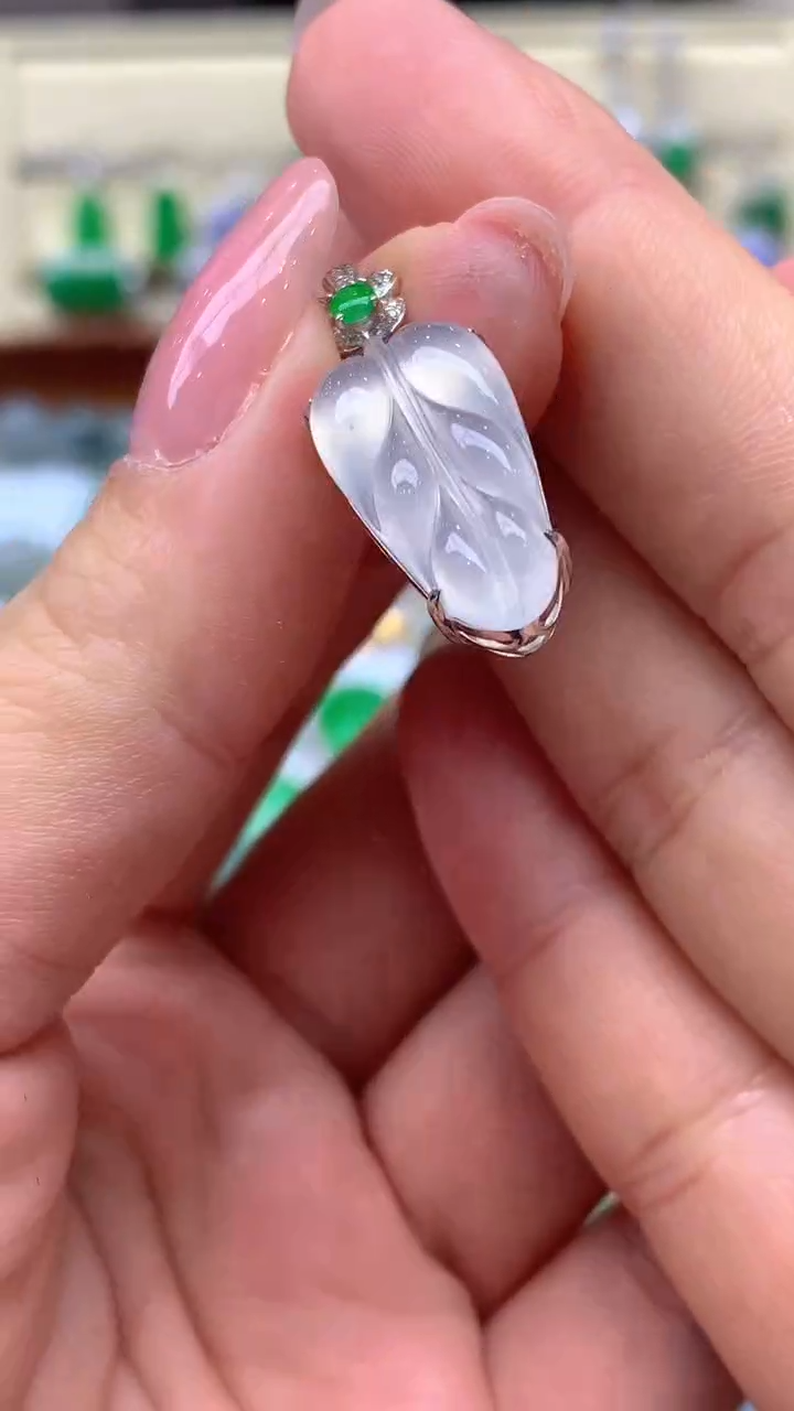 【闪购商品】翡翠颈饰18K金镶嵌7-天然翡翠