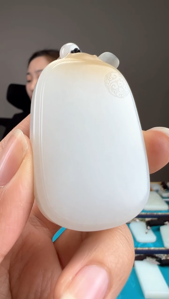 【闪购商品】和田玉颈饰未镶嵌1