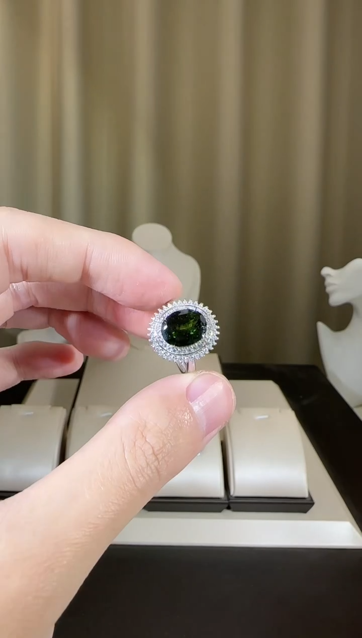 【闪购商品】透辉石戒指银S925镶嵌10*8mm