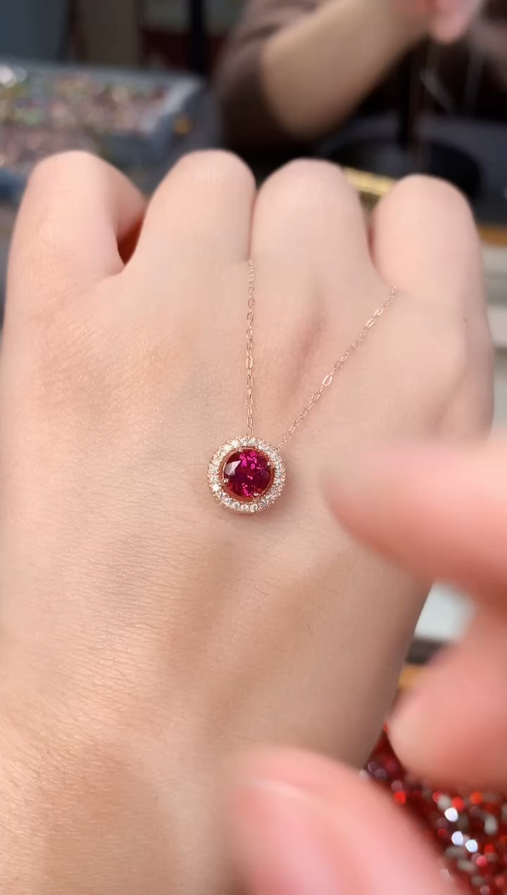 【闪购商品】石榴石吊坠银S925镶嵌天然镁铝