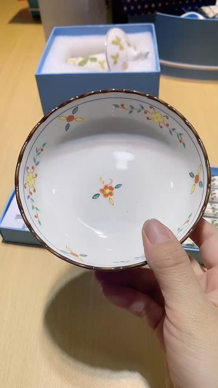 【闪购商品】瓷片锅碗瓢盆一件不剩