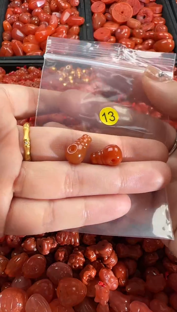 【闪购商品】南红玛瑙颈饰未镶嵌1