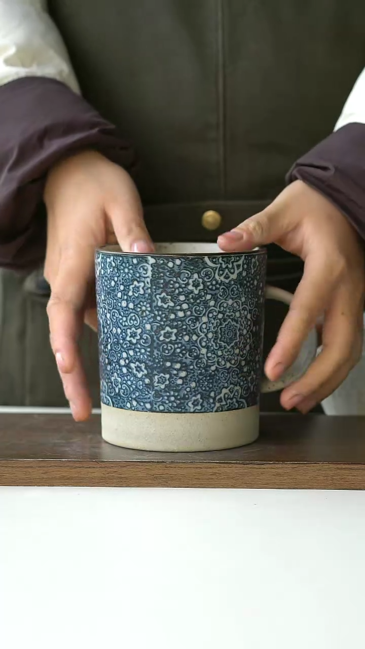 【闪购商品】陶瓷手绘车窗如意马克杯580ml@4-2@