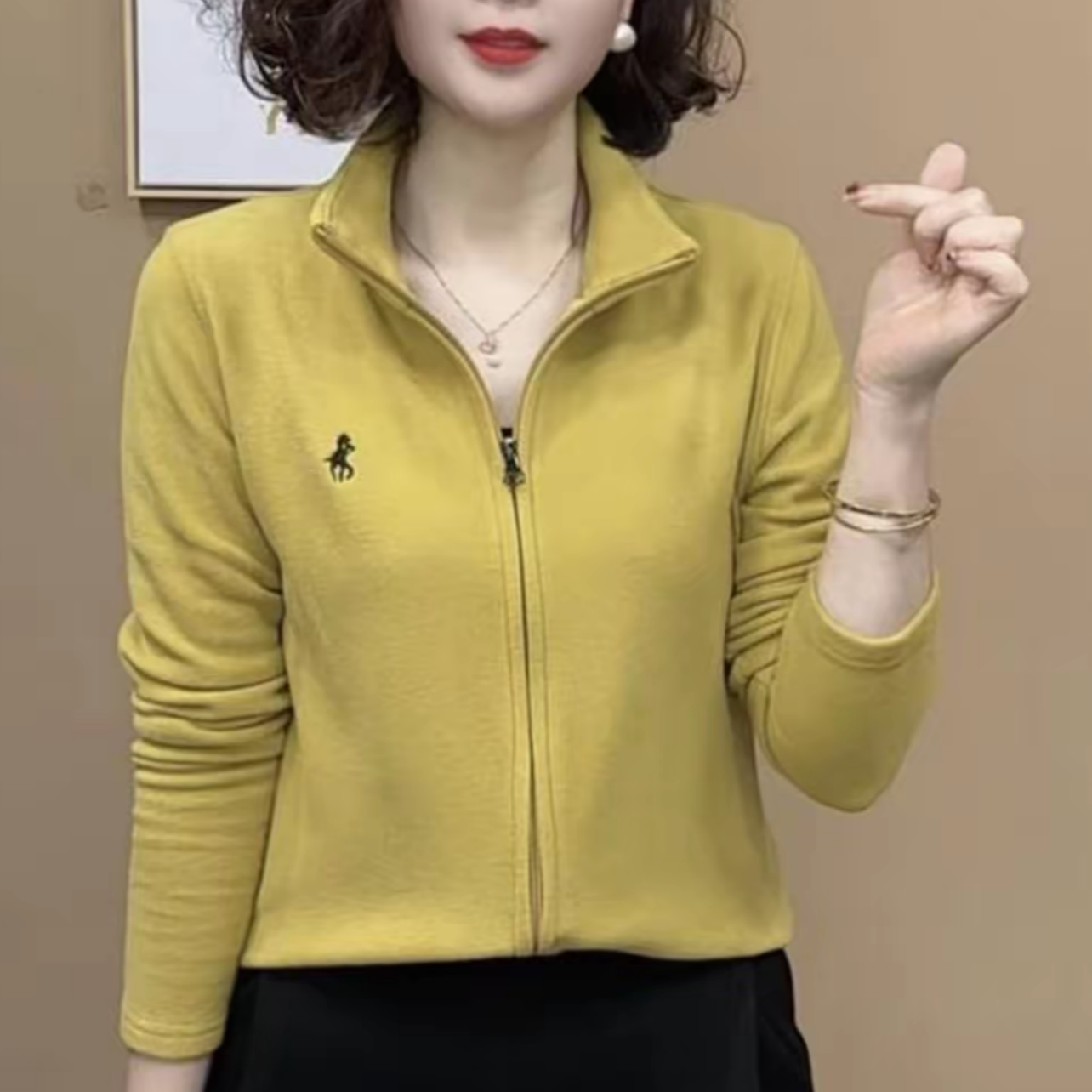 时尚妈妈装秋冬季双面澳绒开衫外套女遮肉显瘦减龄洋气绣花上衣