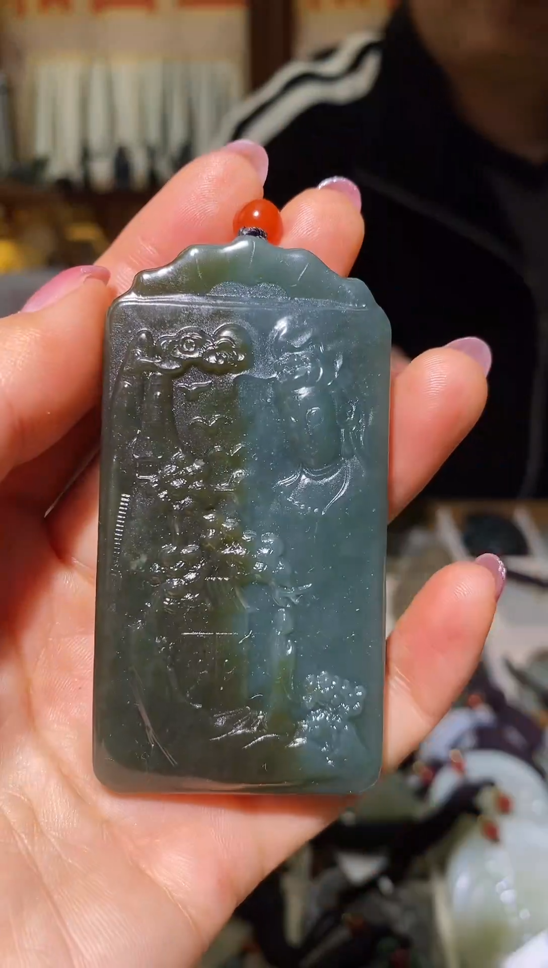 颈饰未镶嵌和田玉1