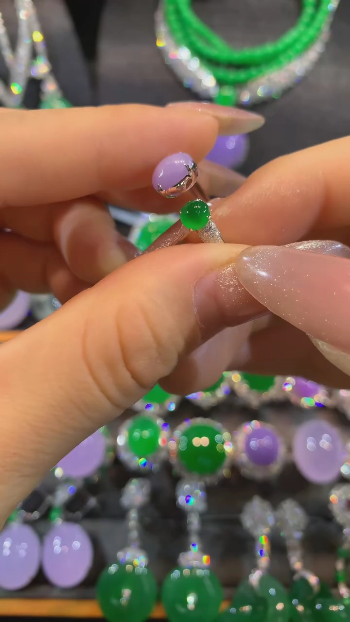 【闪购商品】翡翠戒指18K金镶嵌戒指