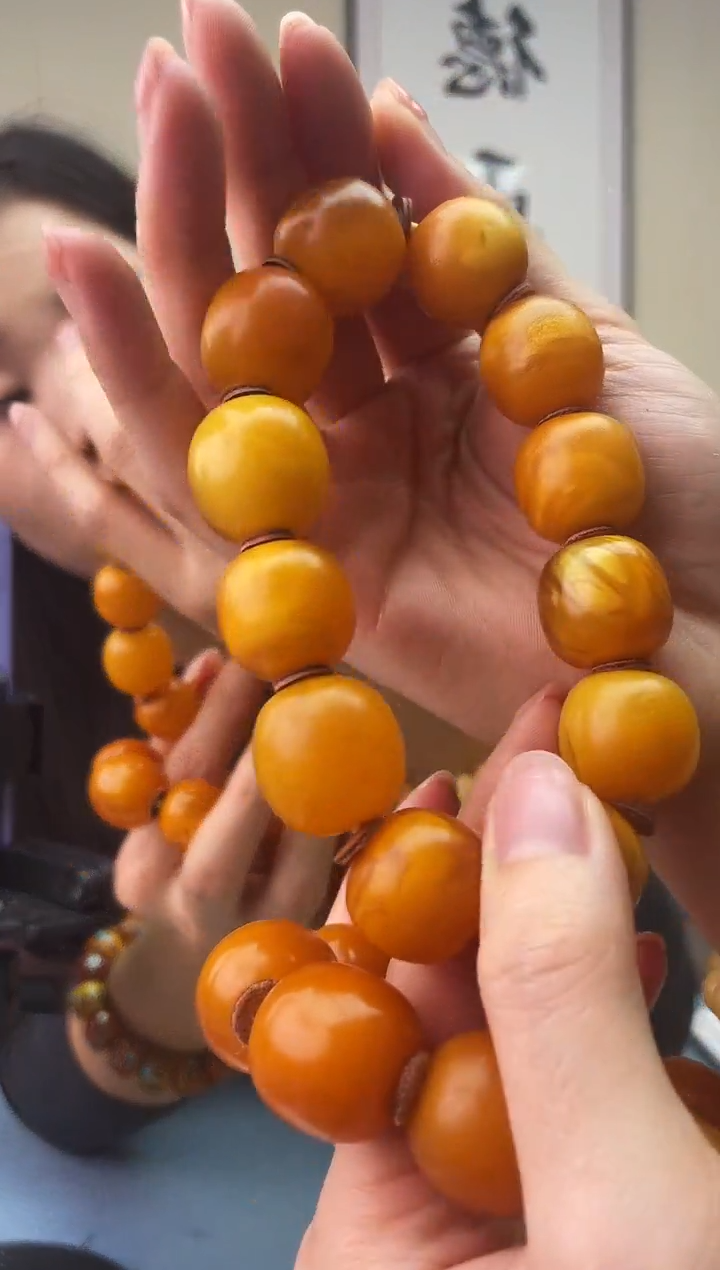 琥珀未镶嵌珠宝奇石T054 18假一罚十，多样性发一件