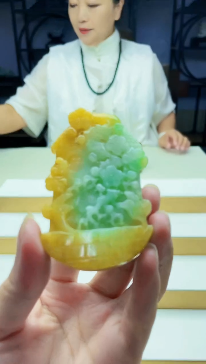 未镶嵌定制翡翠毛货09010473
