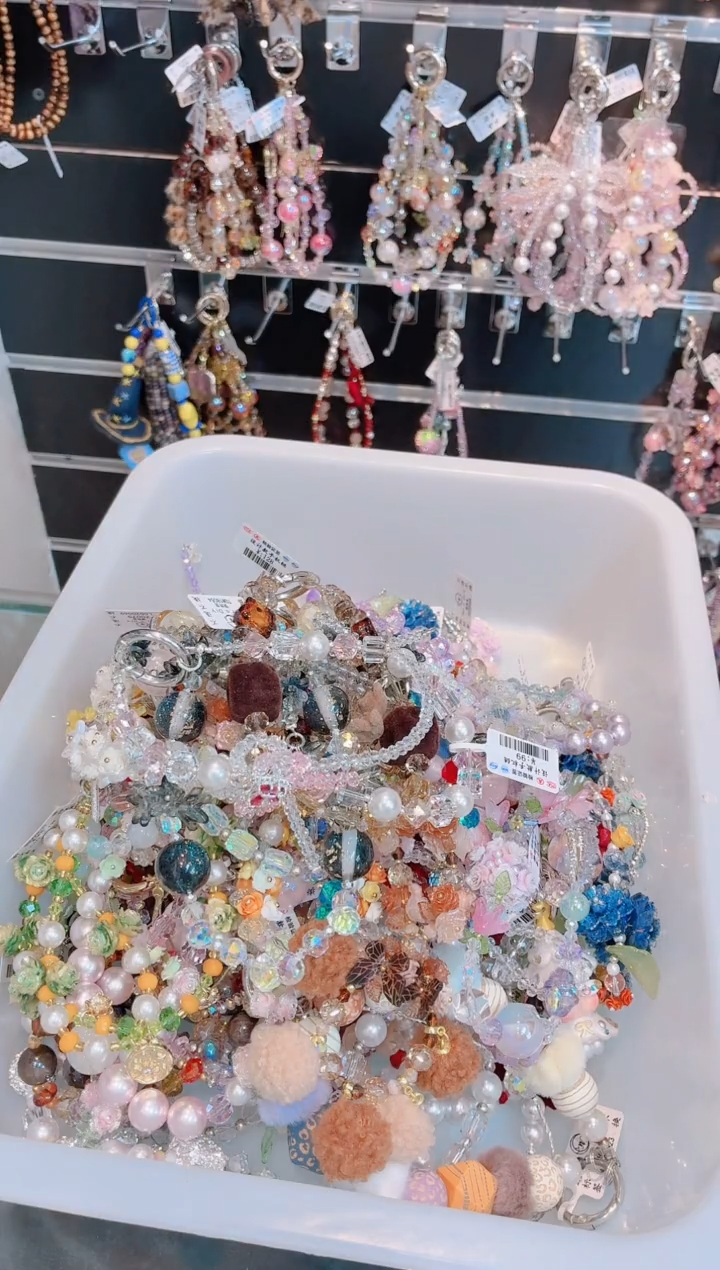 非金属仿水晶手机链随缘