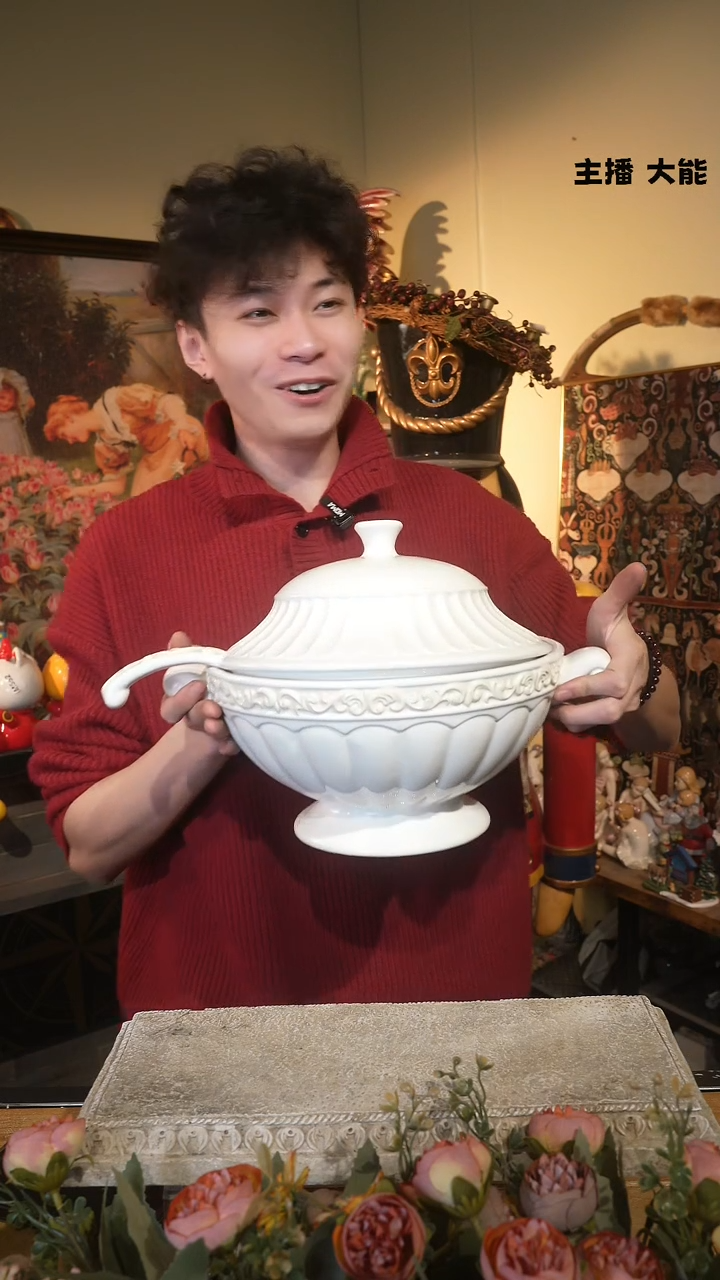 【闪购商品】默认微瑕高端树脂陶瓷摆件Q265