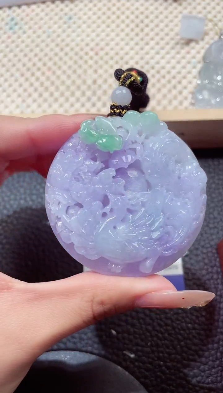 颈饰未镶嵌翡翠00000