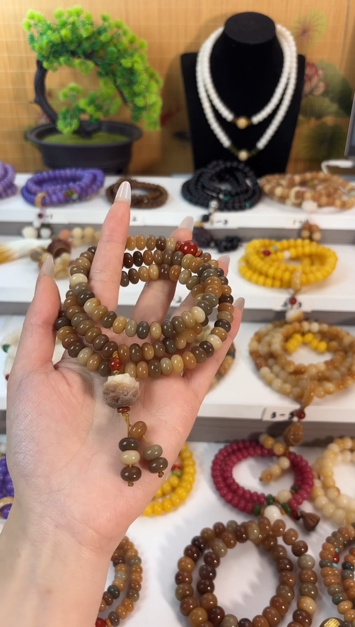 手串菩提根/象牙果卡6*9敦煌108颗