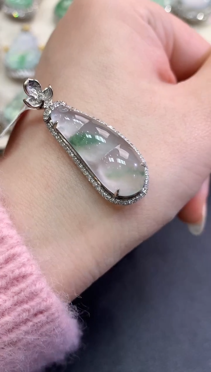 【闪购商品】翡翠颈饰18K金镶嵌C12     