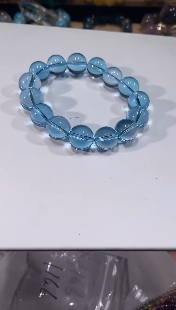 未镶嵌托帕石手链萨****格A118 托帕石手链 15