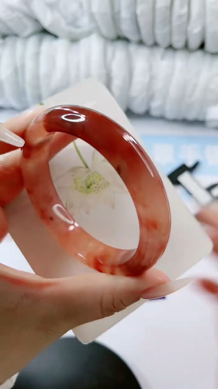 【闪购商品】石英质玉手镯未镶嵌多样性发货V581