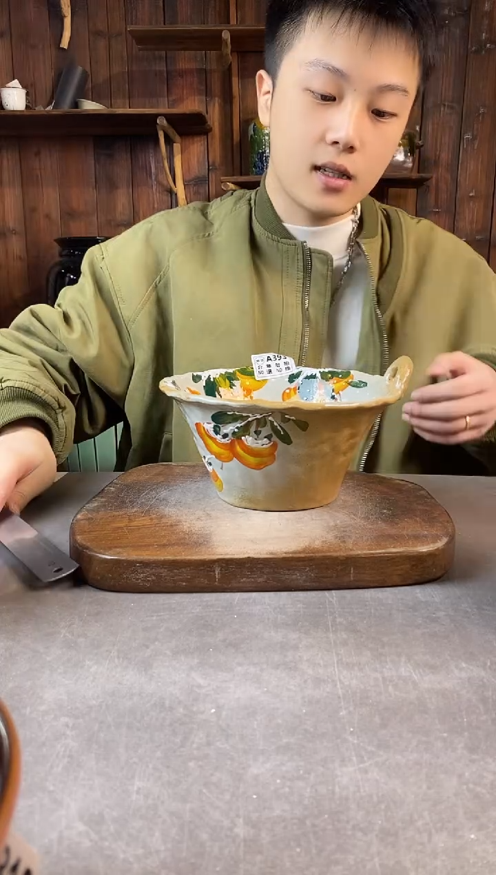 碗393瑕，手工手绘，超值陶瓷