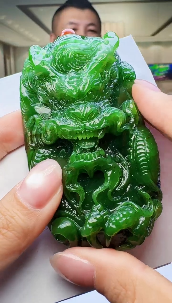 定制和田玉玉润名家天然和田玉（拍一发一）