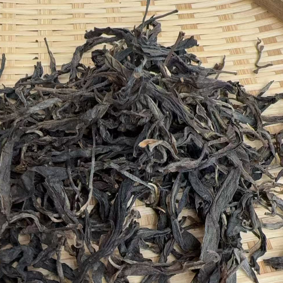 冰岛双喜   2020年老曼峨生散茶50克