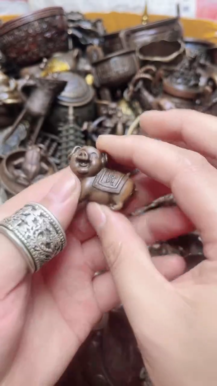 精美铜器  点击下单