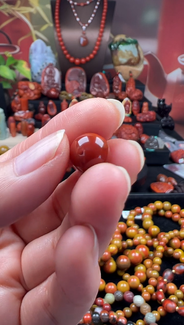 未镶嵌单珠南红玛瑙大*单珠微瑕