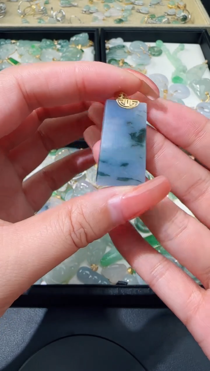 【闪购商品】翡翠颈饰18K金镶嵌TZG0119072