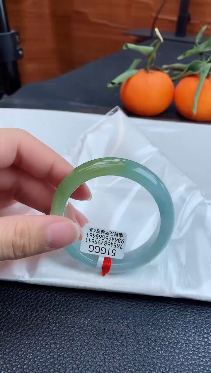 【闪购商品】翡翠手镯未镶嵌缅甸天然翡翠A货手镯