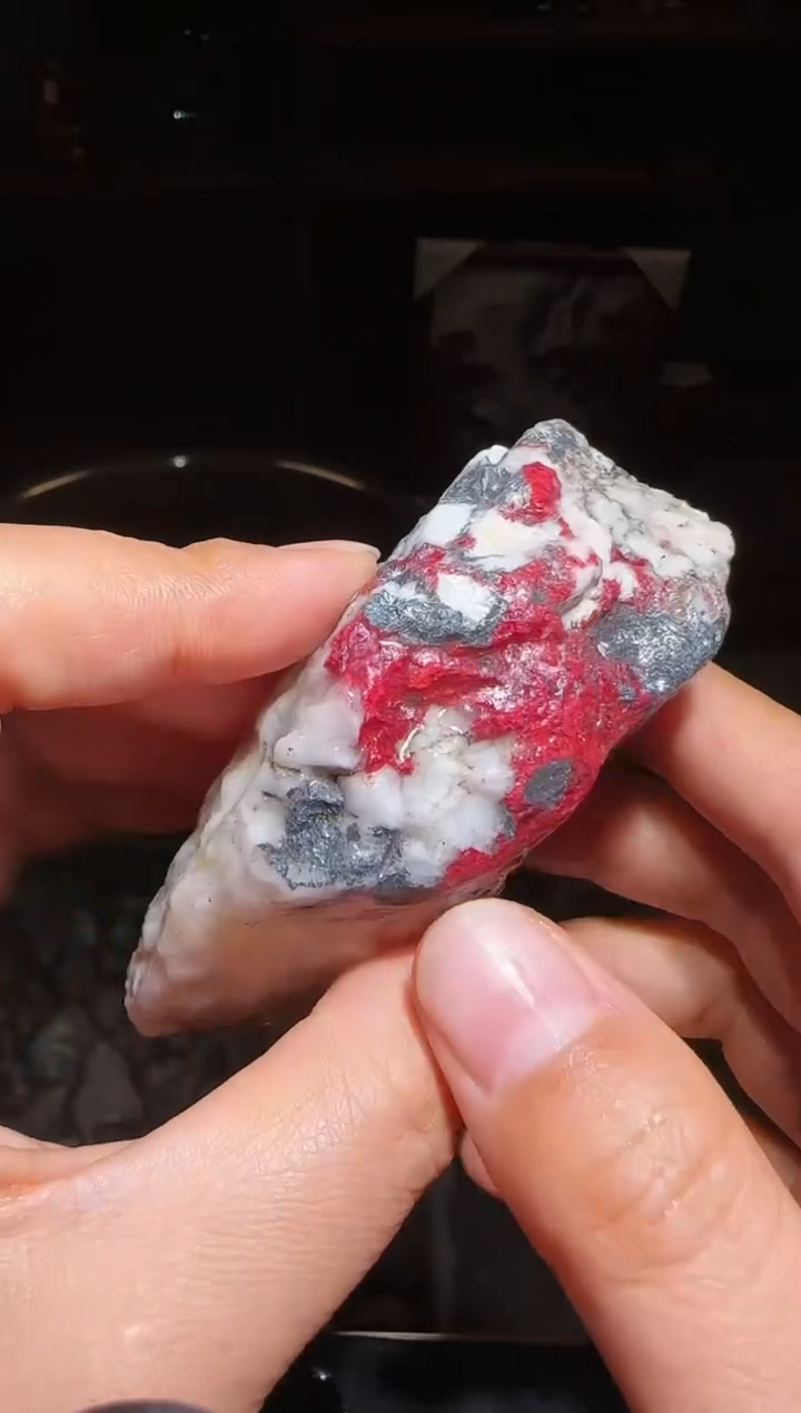 天然辰砂朱砂毛料18