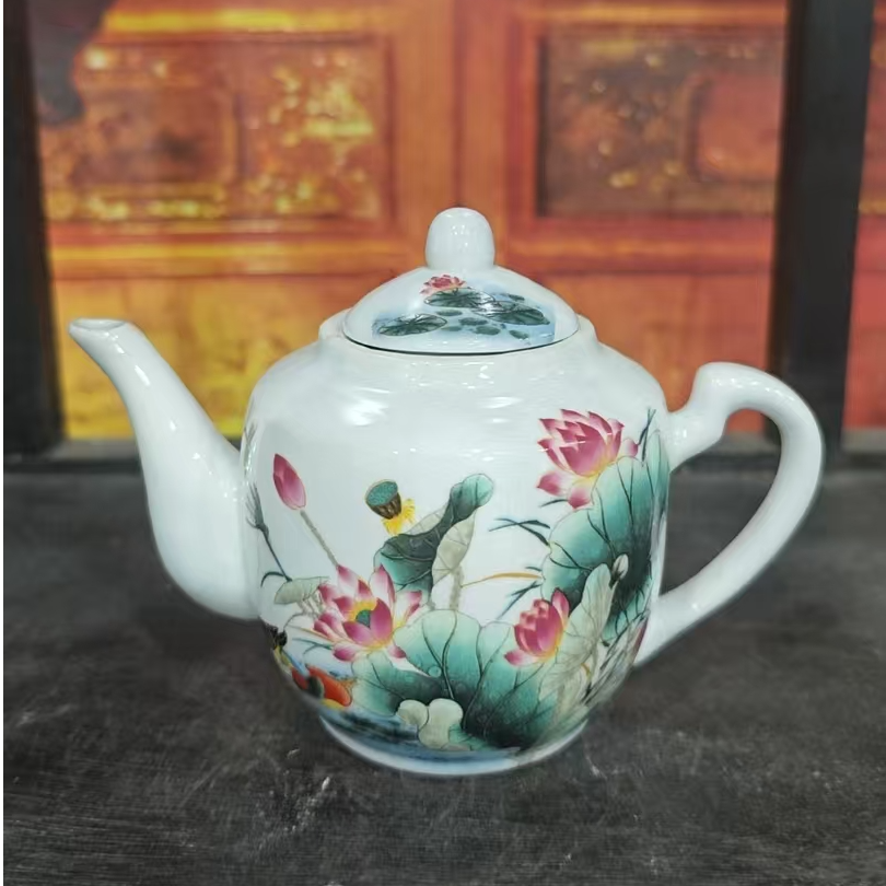 DF033景德镇陶瓷摆件壶