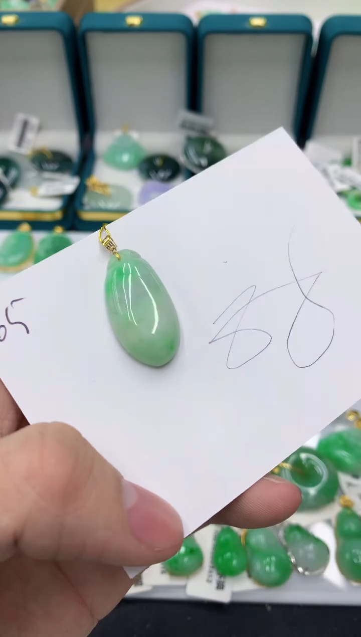 【闪购商品】翡翠颈饰18K金镶嵌11111111