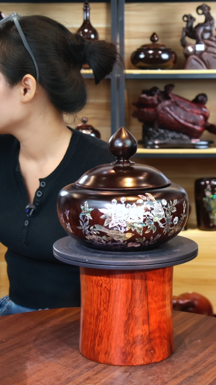 大红酸枝老挝大红酸枝螺钿工艺将军罐（聚宝盆）18.8cm
